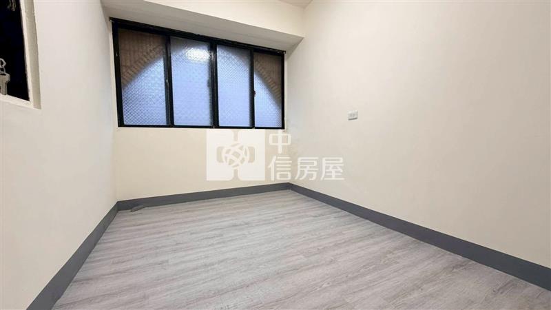 中興商圈低總價透天房屋室內格局與周邊環境