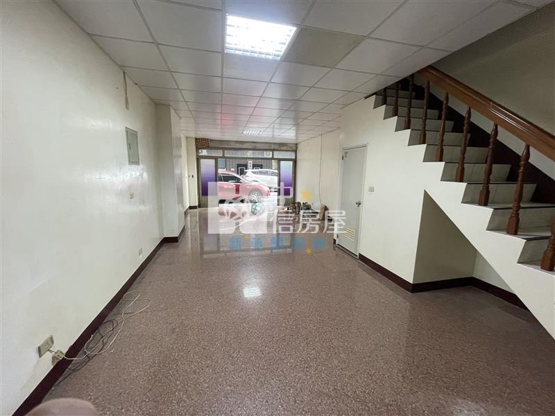 【新夢想】文化商圈優質店住門前停車超方便房屋室內格局與周邊環境