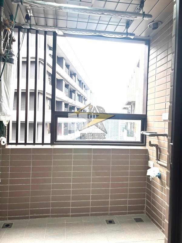 【星鑽】桃園高鐵站前第一排亞昕喜徠登1+1房車房屋室內格局與周邊環境