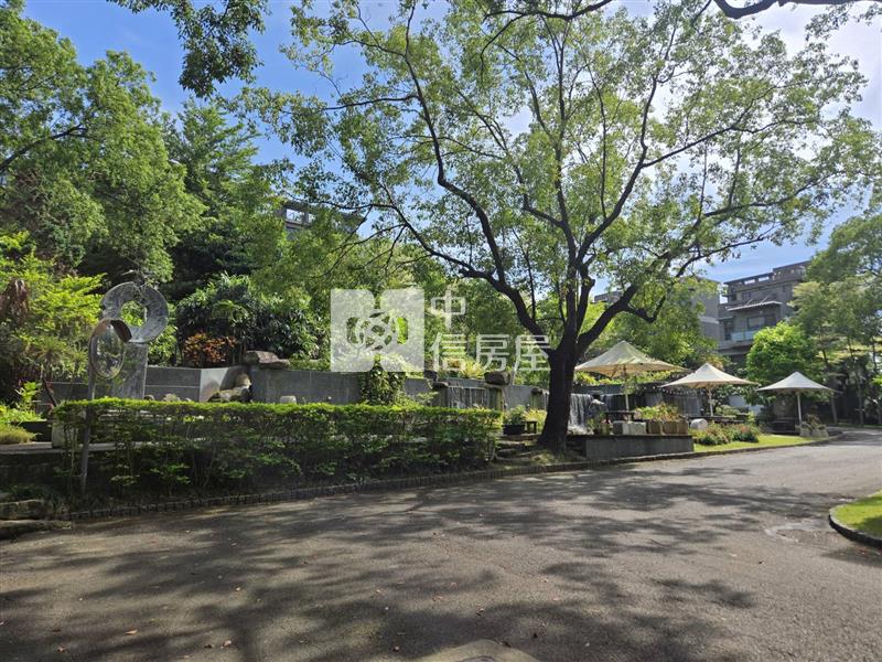 百溱觀電梯大別墅房屋室內格局與周邊環境