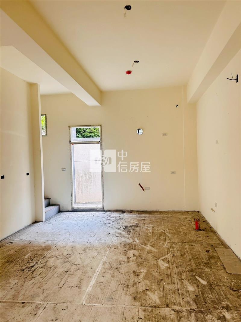 莿桐中正路全新別墅房屋室內格局與周邊環境