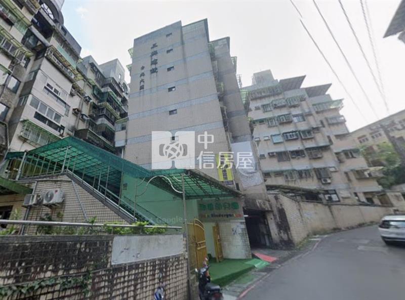 台北大國三房美廈房屋室內格局與周邊環境