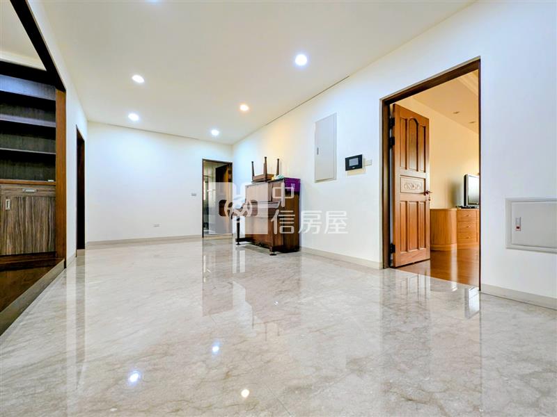 楊梅青鼎帝悅獨棟莊園別墅,前庭後院,玻璃屋花園房屋室內格局與周邊環境