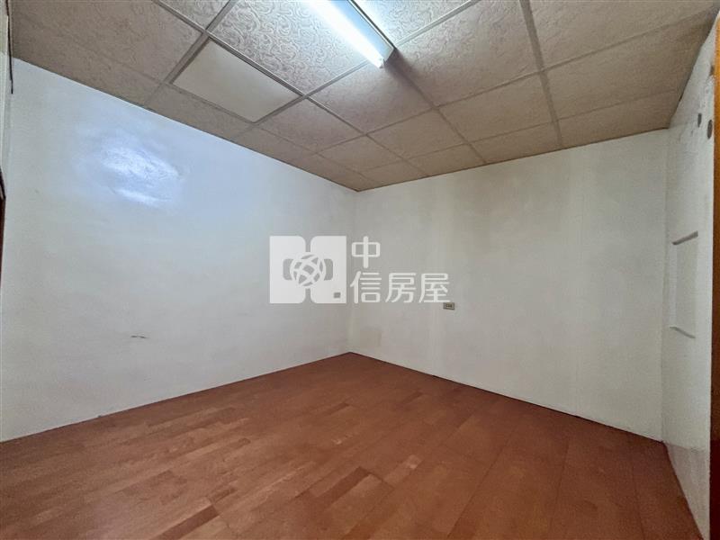 後龍交流道透天房屋室內格局與周邊環境