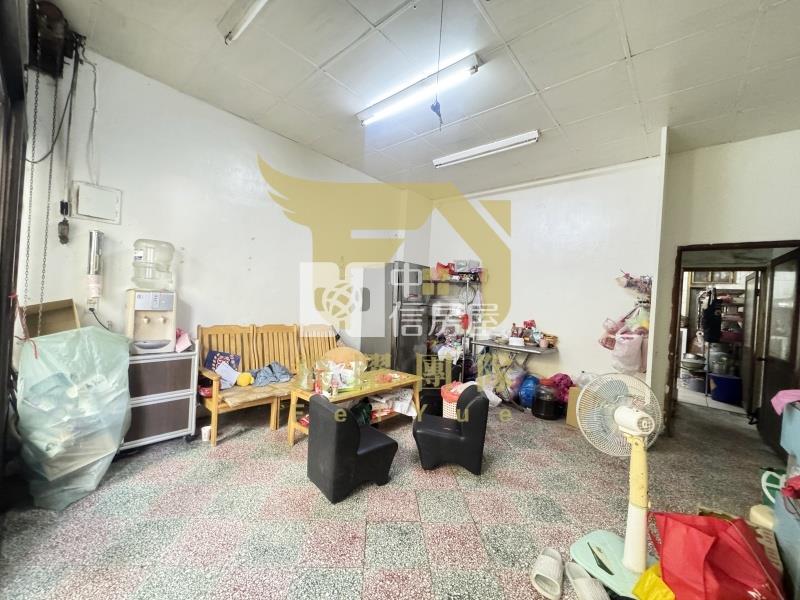 宋屋國小全聯社 活巷透天房屋室內格局與周邊環境