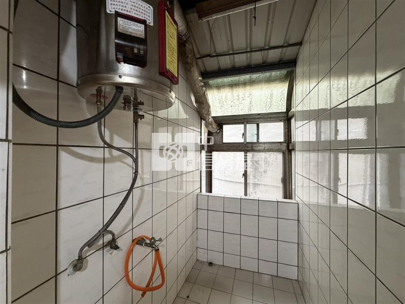 近平鎮高中公寓2樓房屋室內格局與周邊環境
