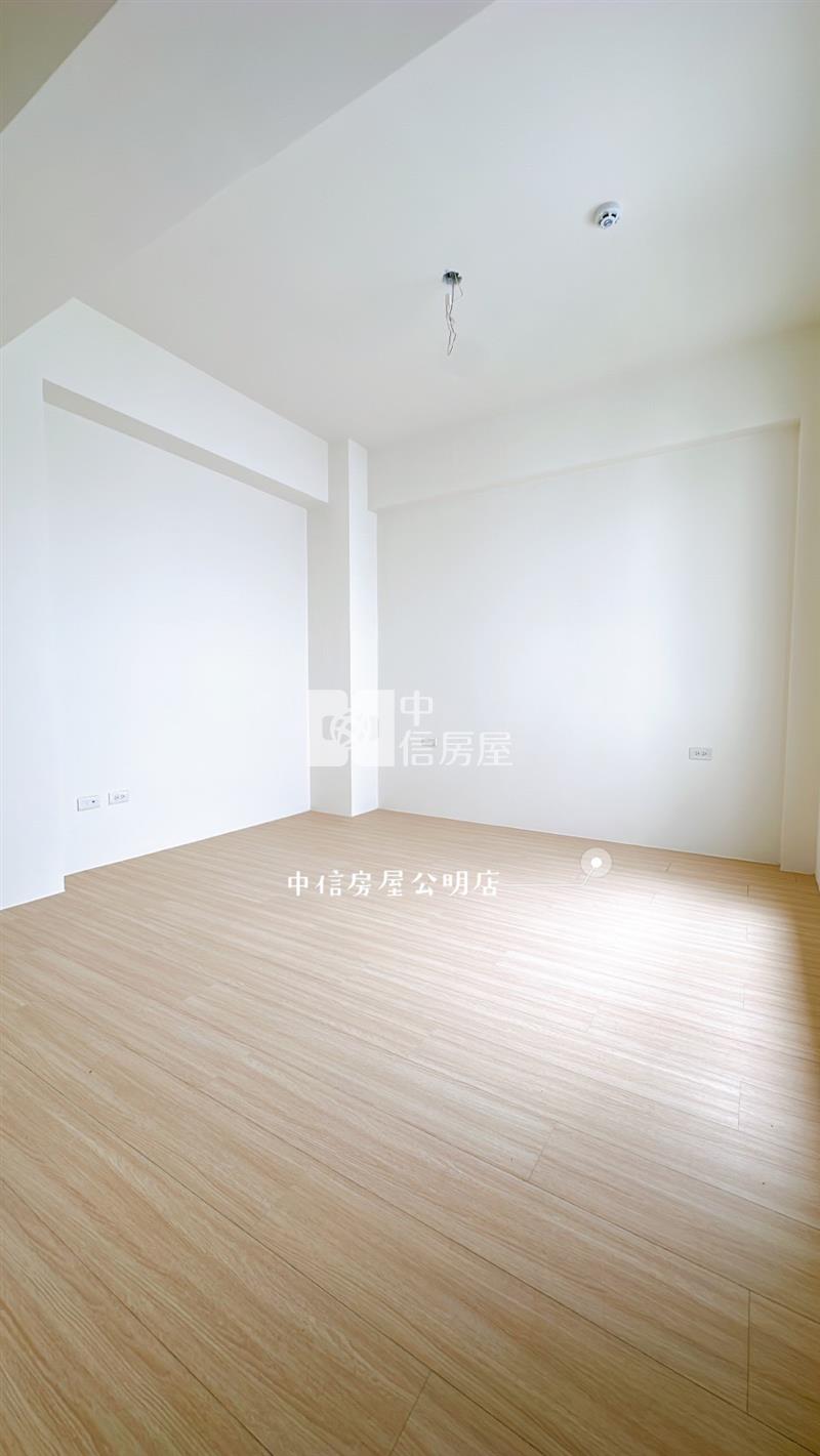 大面寬雙車庫別墅 大埔美工業區大智匯A1房屋室內格局與周邊環境
