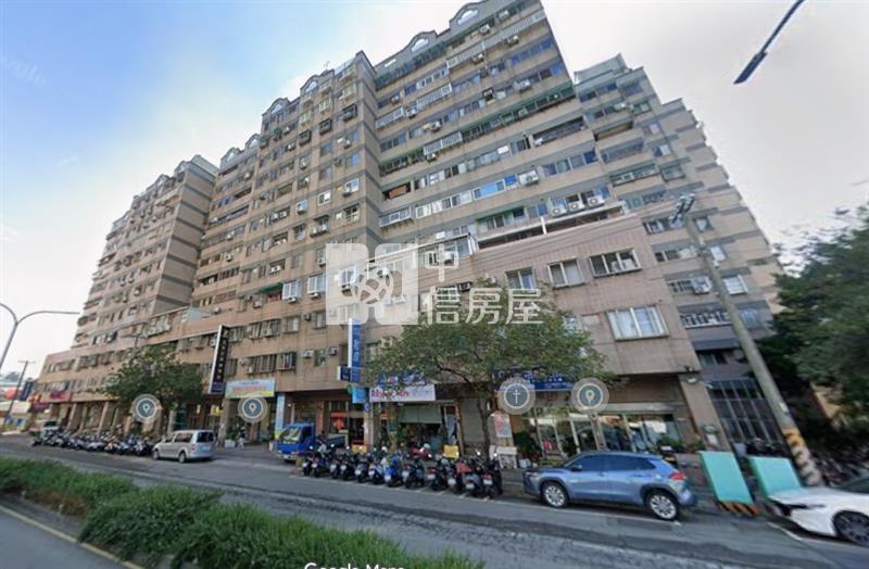 南區正復興北路美樓店附平車房屋室內格局與周邊環境