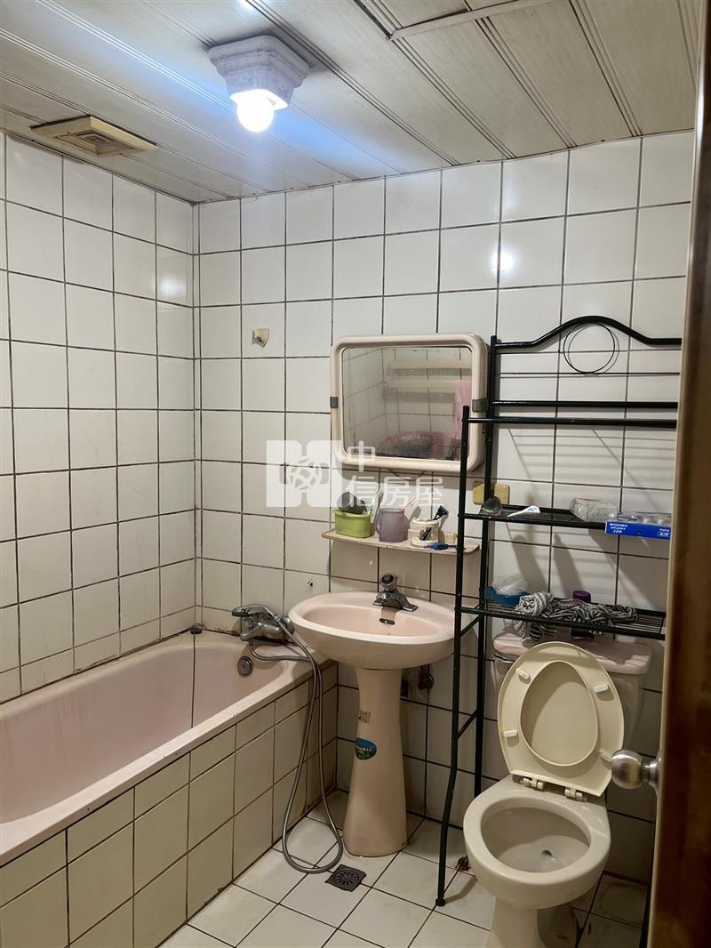 ●武隆街3樓房屋室內格局與周邊環境