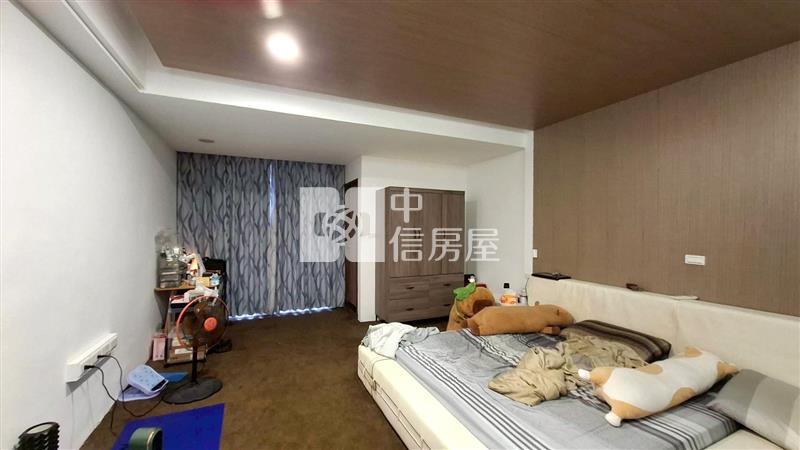 美群國小臨路透店房屋室內格局與周邊環境