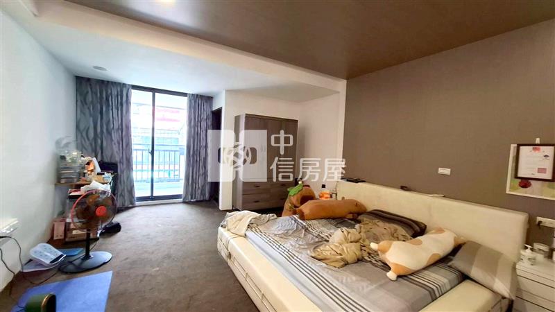 美群國小臨路透店房屋室內格局與周邊環境