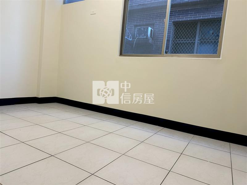 近高鐵南路椰城別莊別墅房屋室內格局與周邊環境