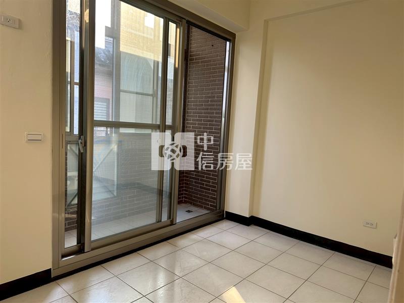 近高鐵南路椰城別莊別墅房屋室內格局與周邊環境