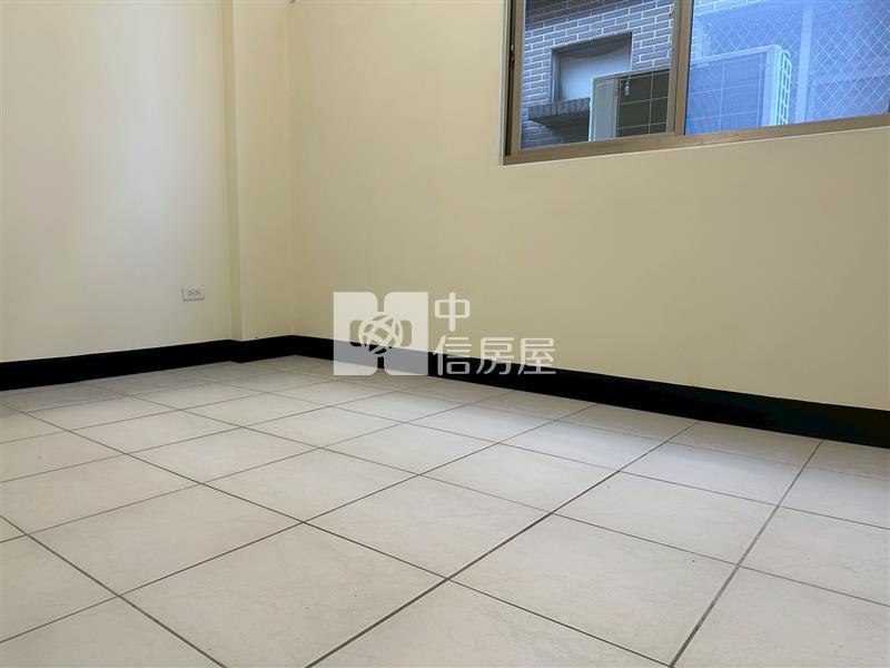 近高鐵南路椰城別莊別墅房屋室內格局與周邊環境