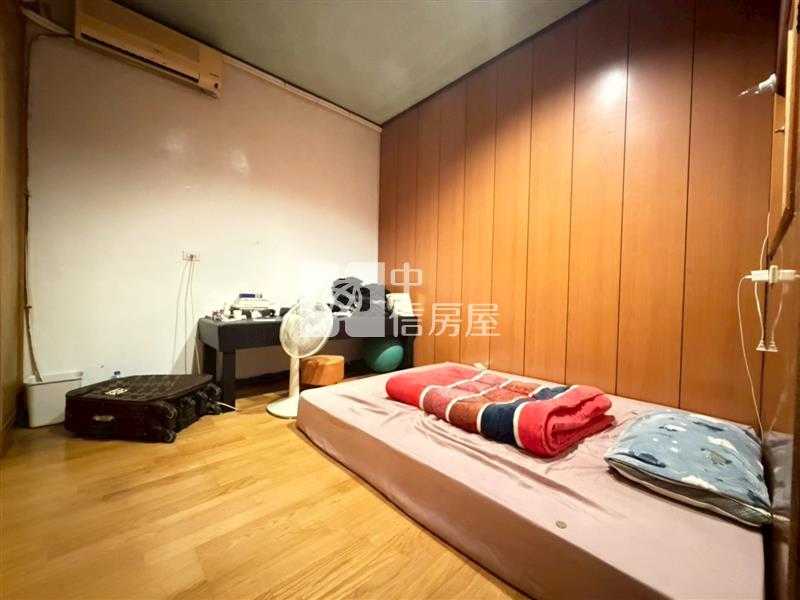 20米路邊龍壽街透店房屋室內格局與周邊環境