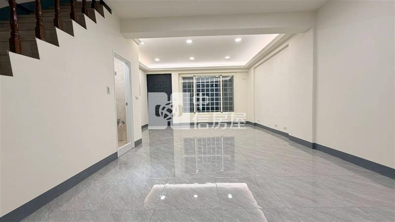 大坑國小別墅房屋室內格局與周邊環境