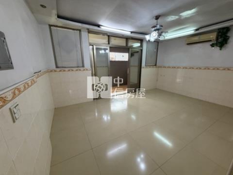 近台灣大道四段臨路透天房屋室內格局與周邊環境