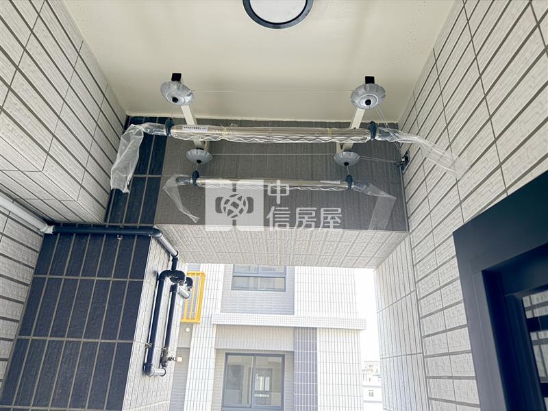 全新完工高質感氣派2房2衛｜12年國教學區房房屋室內格局與周邊環境