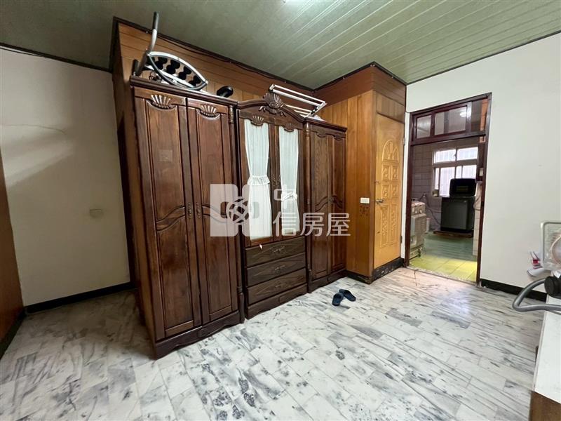 鑫聖中信-龍壽街透天店面房屋室內格局與周邊環境