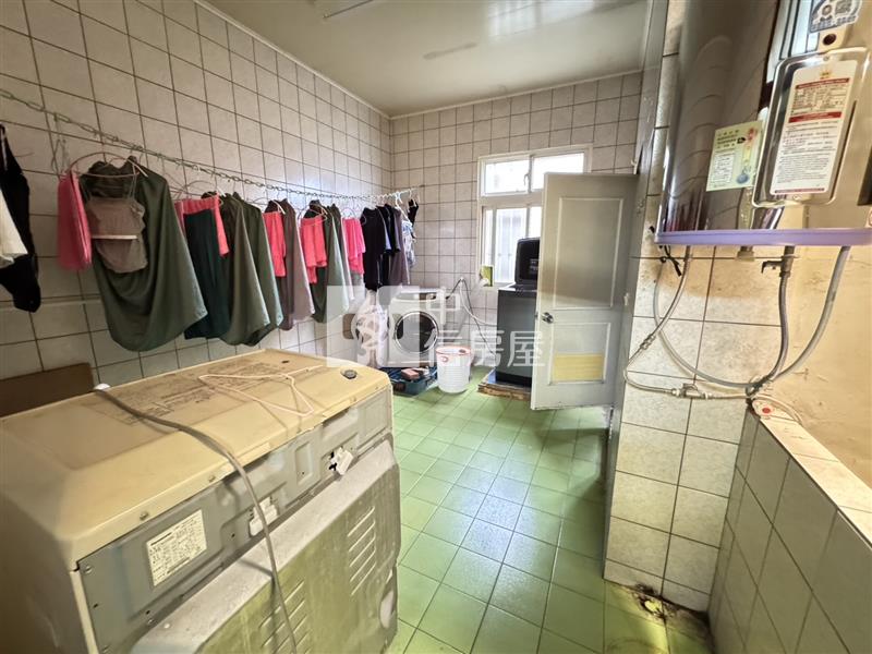 鑫聖中信-龍壽街透天店面房屋室內格局與周邊環境