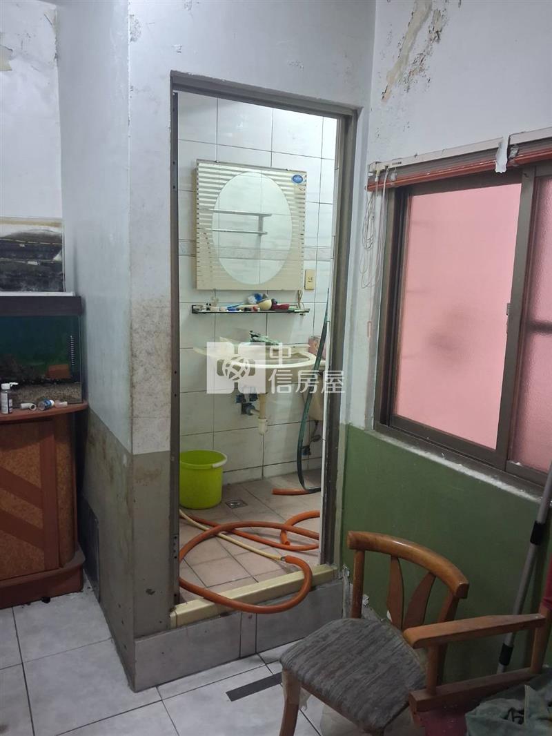 大昌義華商圈臨10米路店面透天房屋室內格局與周邊環境