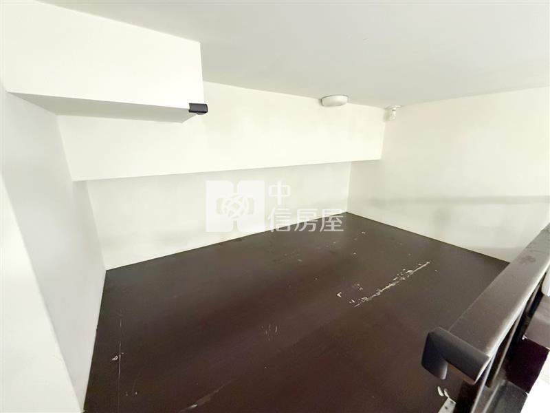 中原DOUBLE樓中樓式套房房屋室內格局與周邊環境