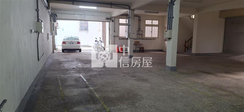 【奔馳】桃園區三角窗廠房房屋室內格局與周邊環境