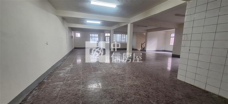 【奔馳】桃園區三角窗廠房房屋室內格局與周邊環境