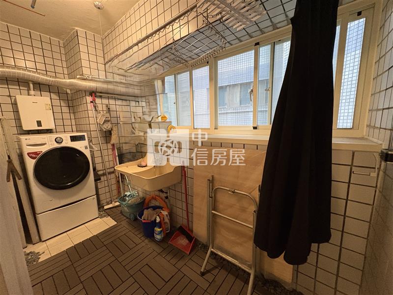 名格精裝大坪數4房車房屋室內格局與周邊環境