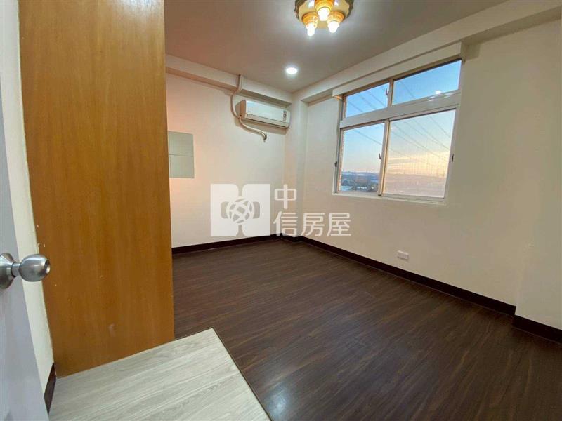楊湖路湖適公寓四大房+車位房屋室內格局與周邊環境
