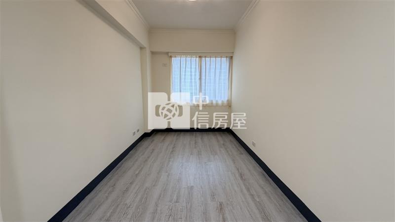 樹孝商圈低總價入門玄關兩房平車房屋室內格局與周邊環境