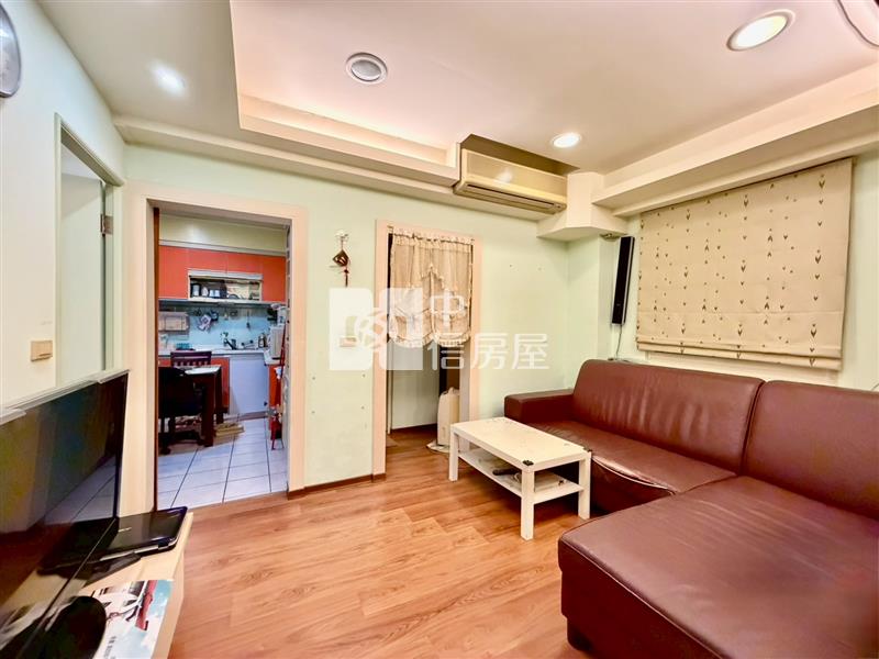 鑫聖中信-竹北市縣政五街電梯三房房屋室內格局與周邊環境