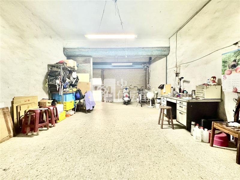 內壢高中透天-有貨梯房屋室內格局與周邊環境