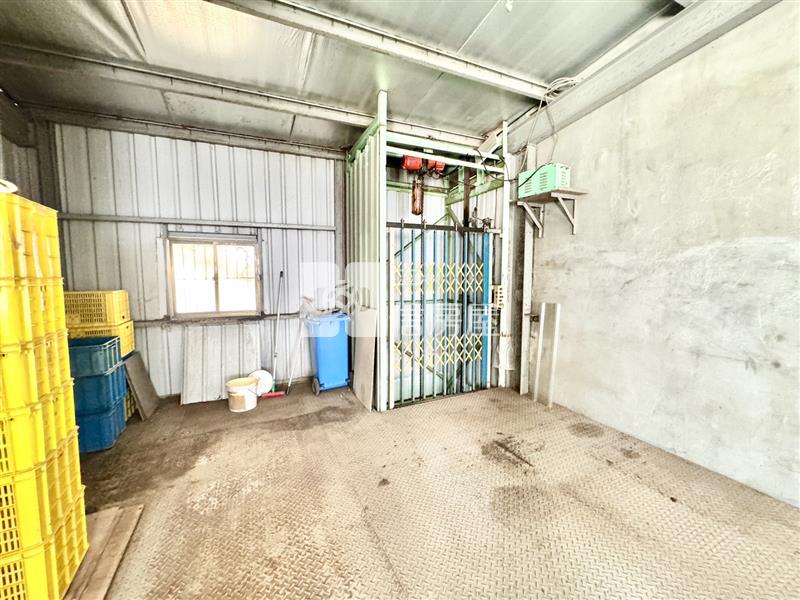內壢高中透天-有貨梯房屋室內格局與周邊環境