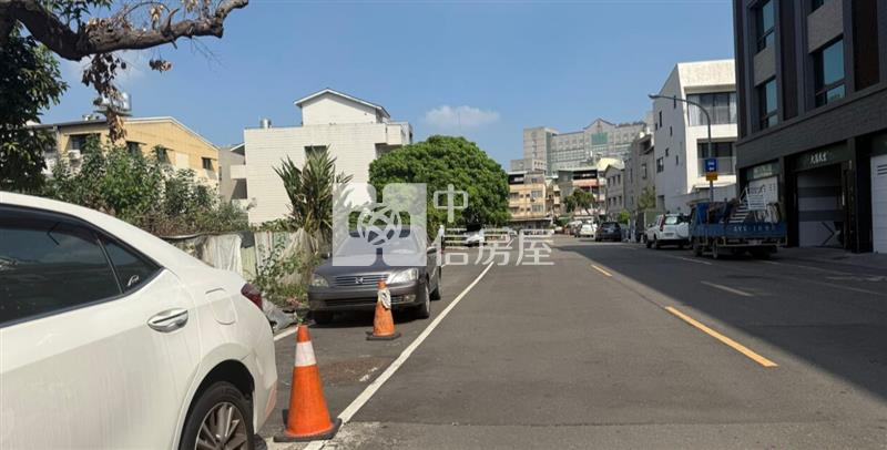 屏東市工業用地房屋室內格局與周邊環境