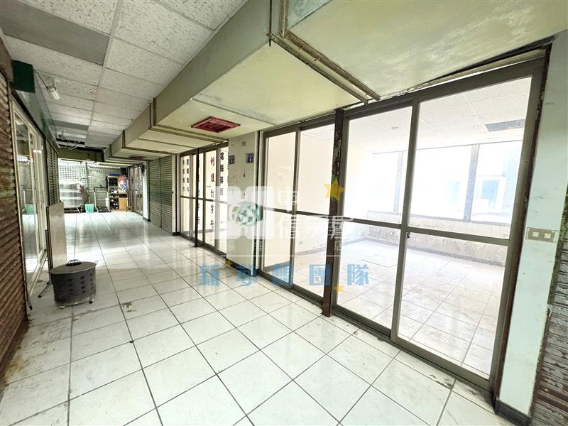 【新夢想】楊梅市中心新農大樓二樓店面房屋室內格局與周邊環境