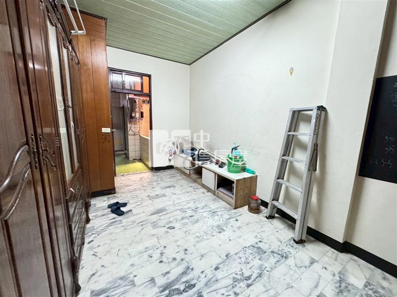 桃園龍壽街店面房屋室內格局與周邊環境
