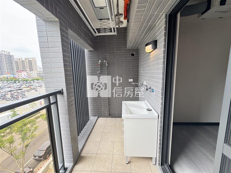 昕光之櫻|全新大套房附平車房屋室內格局與周邊環境
