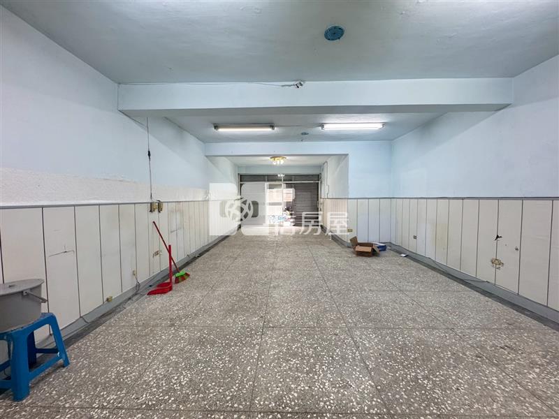 南新街住店合一稀有一樓房屋室內格局與周邊環境
