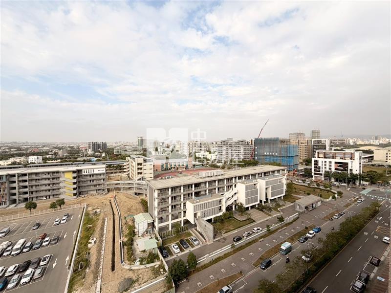 佑晟GREEN1高樓二房平車房屋室內格局與周邊環境