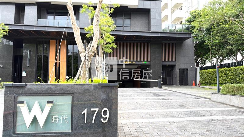太子W質感2房平車房屋室內格局與周邊環境