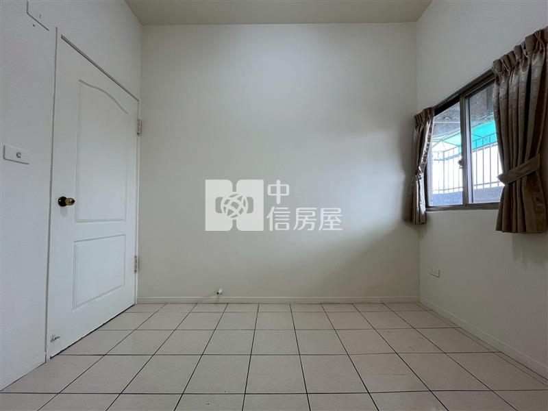 嶺東精科凱薩風景園邸高樓層大三房機上休旅車衛房屋室內格局與周邊環境