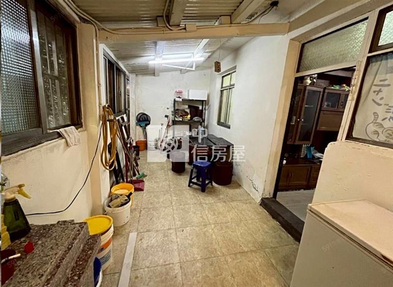●國安路一樓房屋室內格局與周邊環境