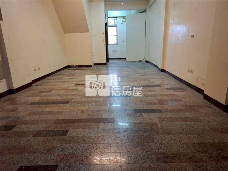 明興路朝南四房透天厝房屋室內格局與周邊環境