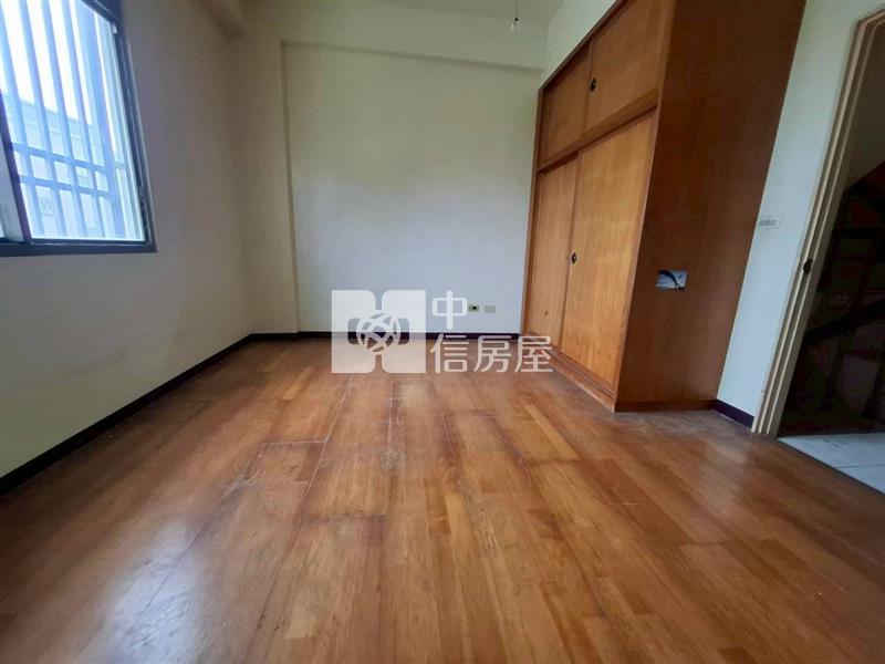 明興路朝南四房透天厝房屋室內格局與周邊環境