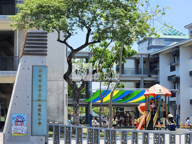 市政府八套房收租店面房屋室內格局與周邊環境
