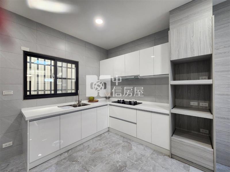 明興路整新店住房屋室內格局與周邊環境