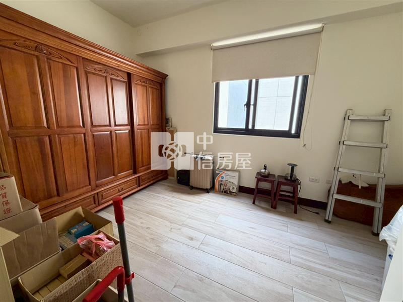 西螺文昌國小旁輕屋齡別墅房屋室內格局與周邊環境