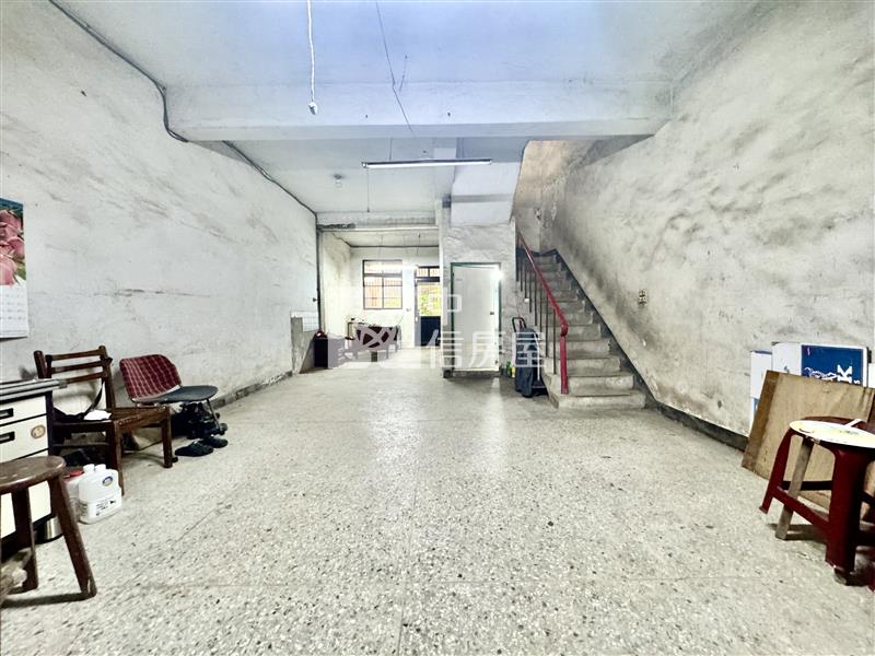 內壢高中臨七米路透天房屋室內格局與周邊環境
