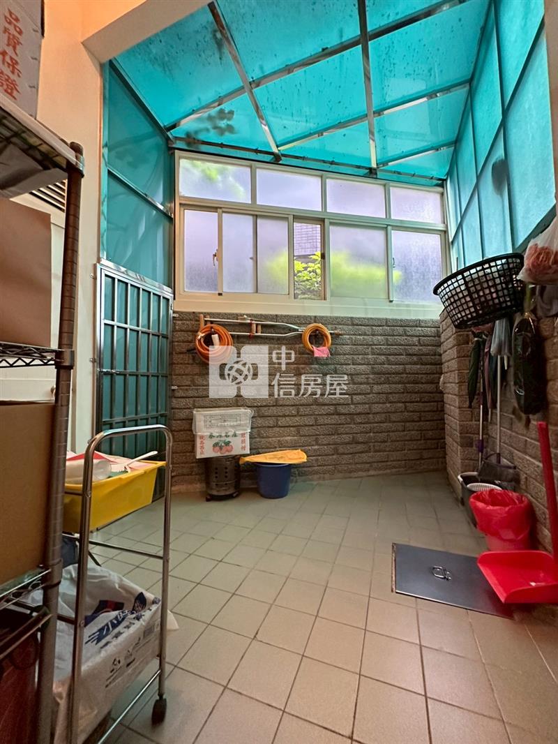 柳川震後間間套房視野美透店房屋室內格局與周邊環境